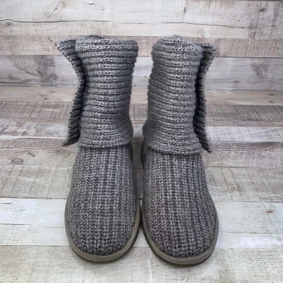 UGG Australia Womens Gray S/N 5819 Mid Calf Knitted Winter Boots Size US 6 - Picture 2 of 11